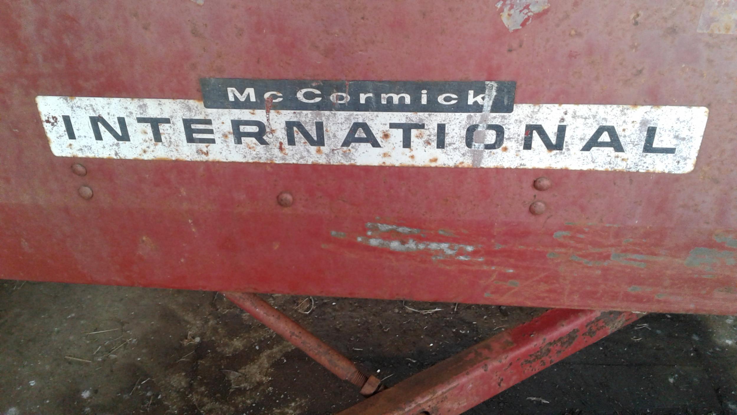 international tractor logo