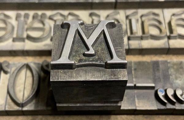 The letterpress font Orient-Antiqua